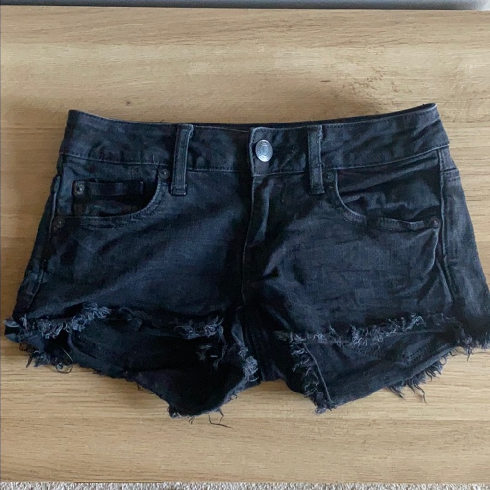 American Eagle black super stretch short